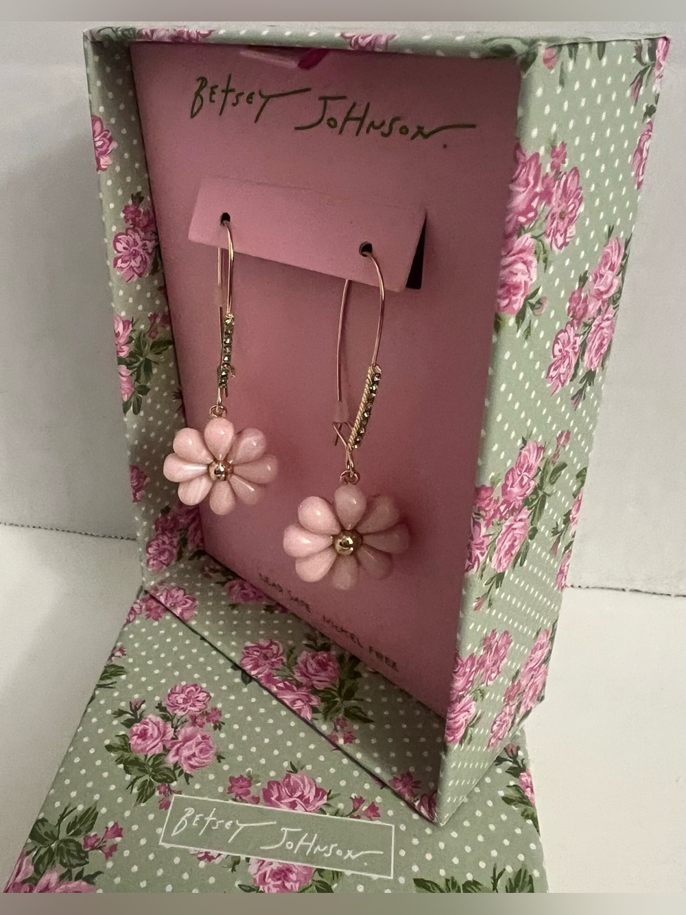 Betsey Johnson Gold tone Pink Daisy Drop Earrings - Picture 9 of 16